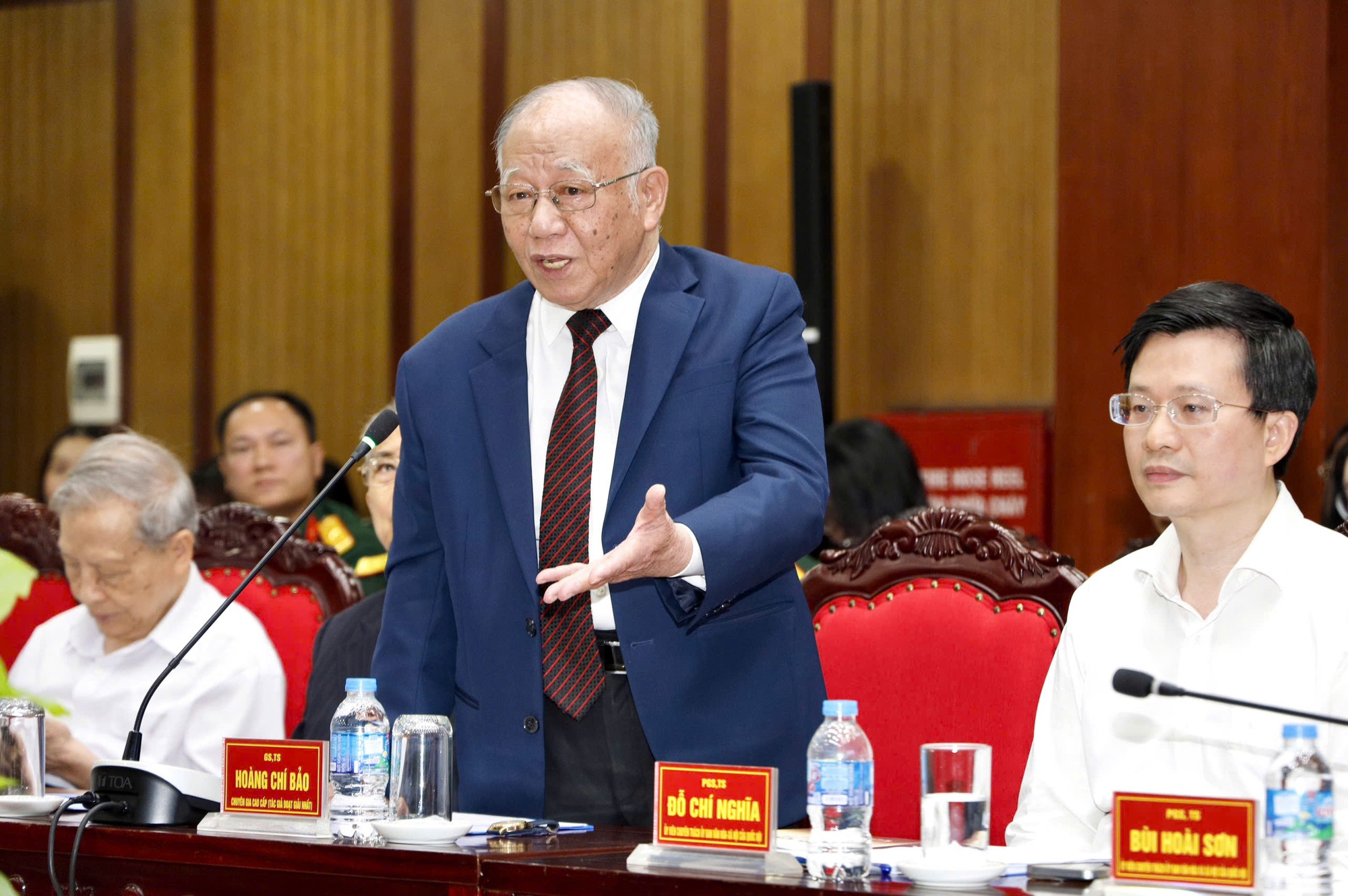Nâng cao chất lượng Cuộc thi viết ‘Bảo vệ nền tảng tư tưởng của Đảng trong tình hình mới’- Ảnh 2.