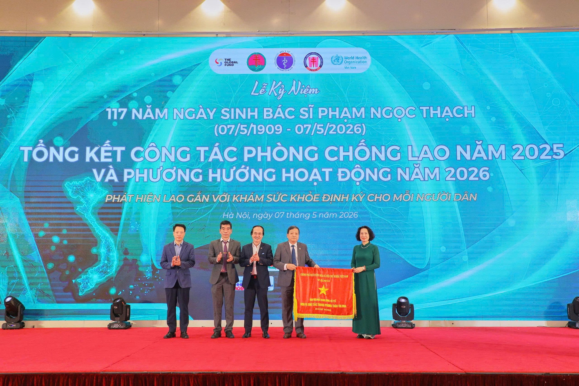 Tầm soát bệnh lao gắn với khám sức khỏe định kỳ - Ảnh 2.
