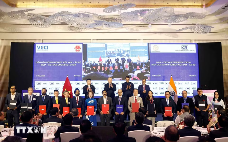 Tổng Bí thư, Chủ tịch nước Tô Lâm chứng kiến Lễ trao các thỏa thuận hợp tác giữa các DN Việt Nam và Ấn Độ