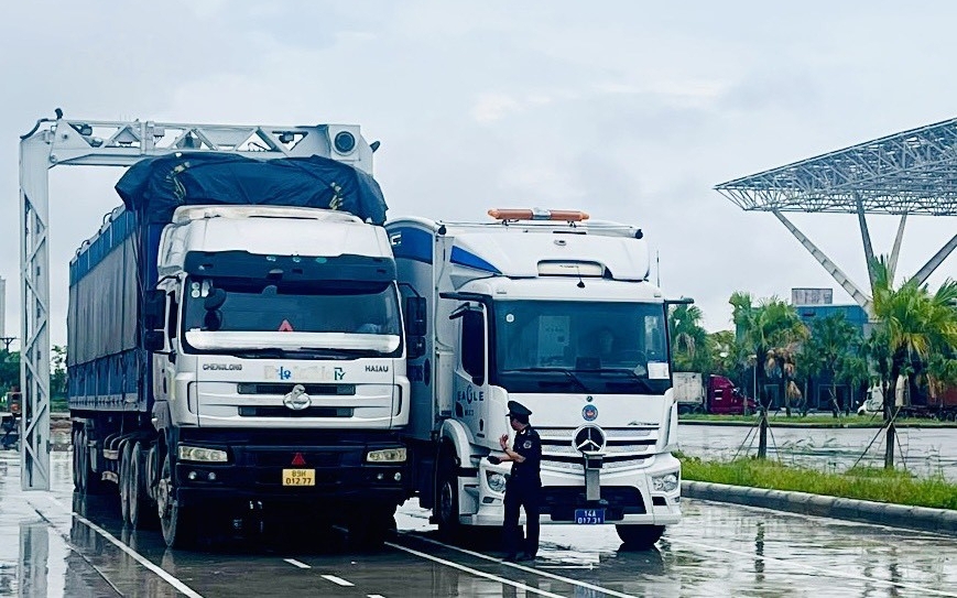Hiện đại hóa giám sát hải quan: Giải pháp hữu hiệu rút ngắn thời gian thông quan