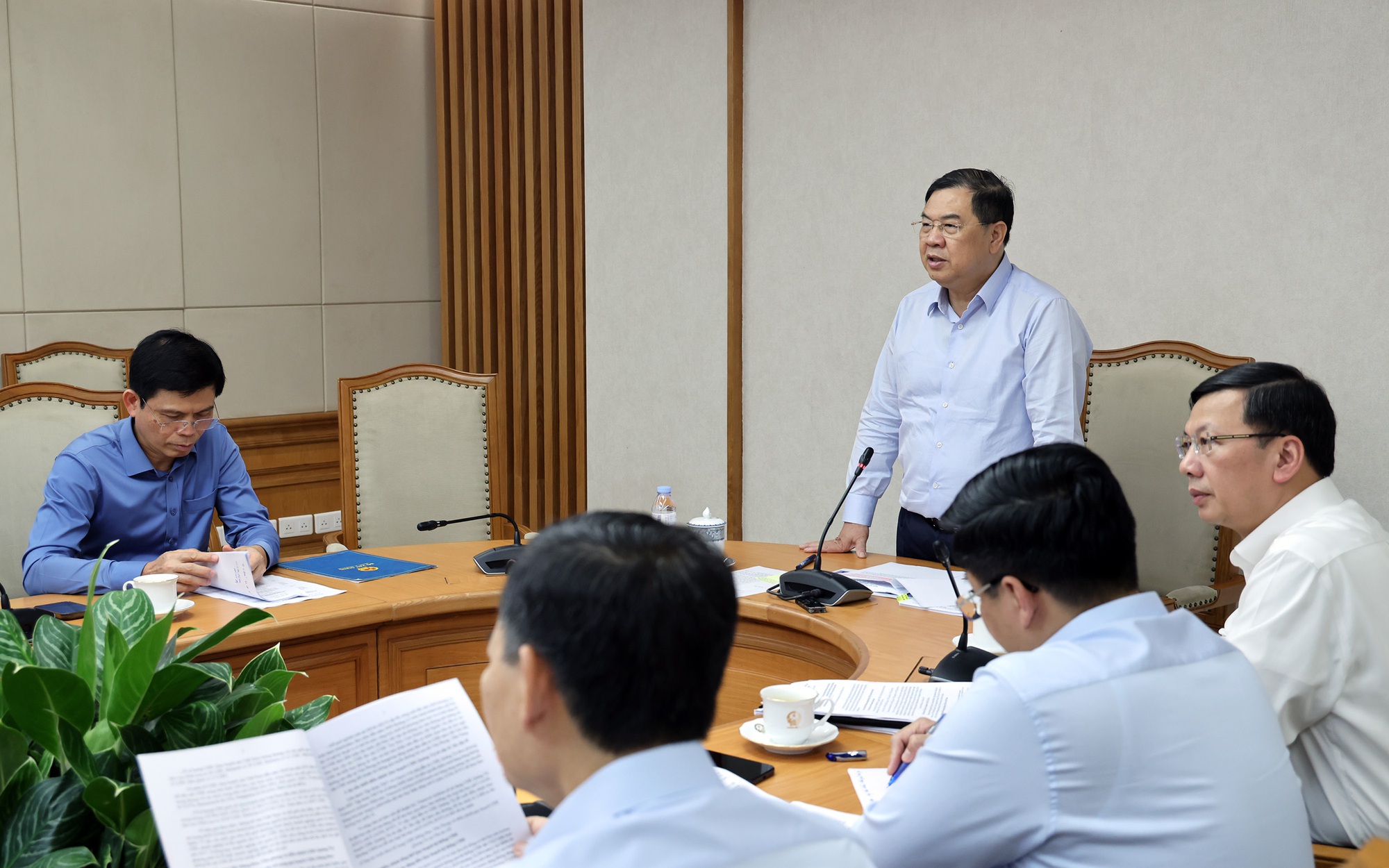 Phó Thủ tướng Thường trực Phạm Gia Túc chỉ đạo lập điều chỉnh tổng thể Quy hoạch hệ thống cảng hàng không toàn quốc