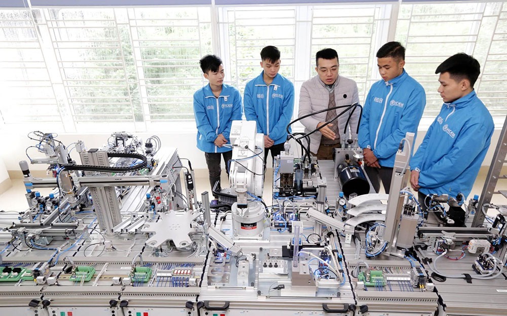 Thiết lập 6 điều kiện bảo đảm chất lượng cơ sở giáo dục nghề nghiệp