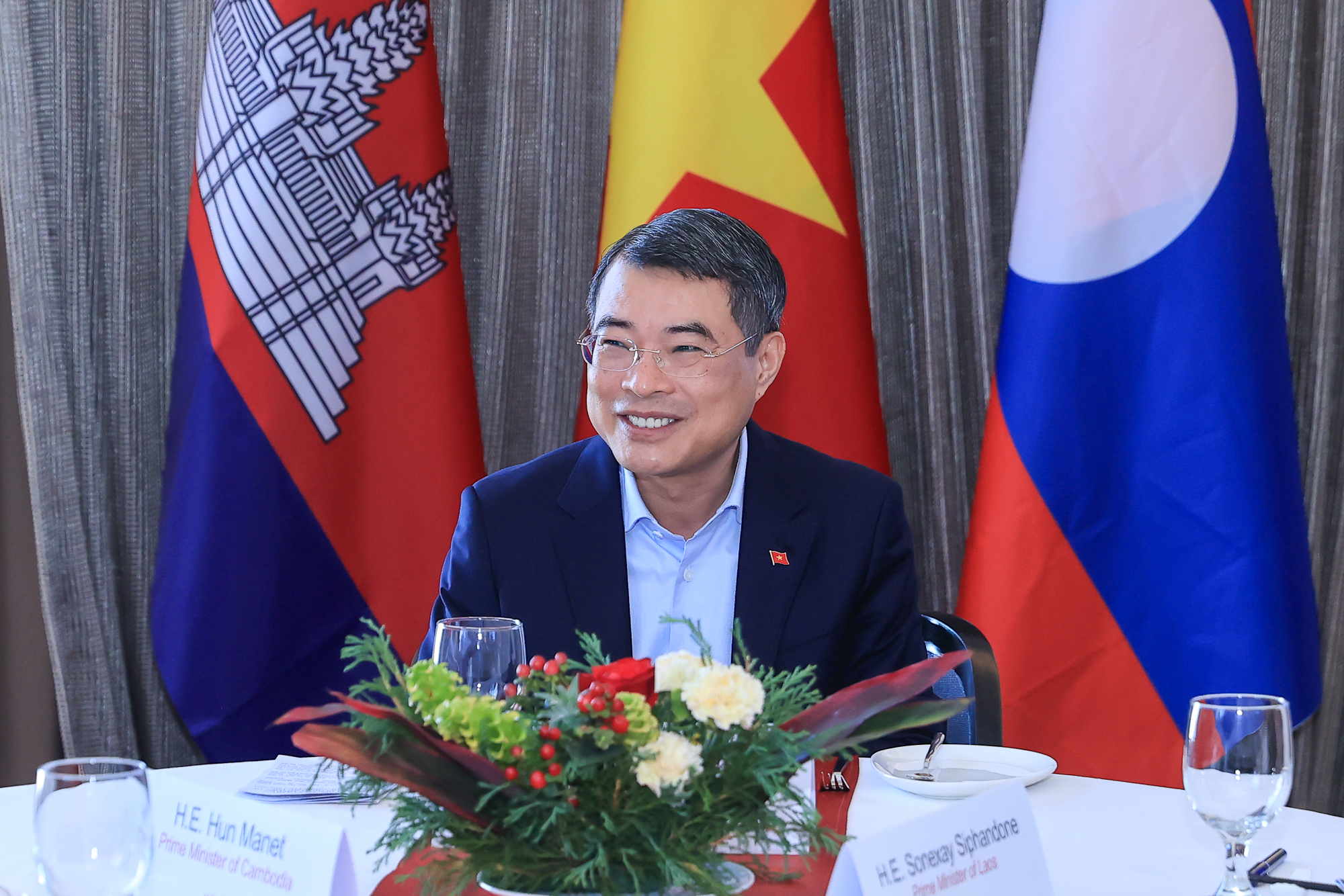 Biến 'gần gũi địa lý' thành 'lợi thế gắn kết chiến lược' giữa 3 nước Việt Nam, Campuchia, Lào- Ảnh 3.