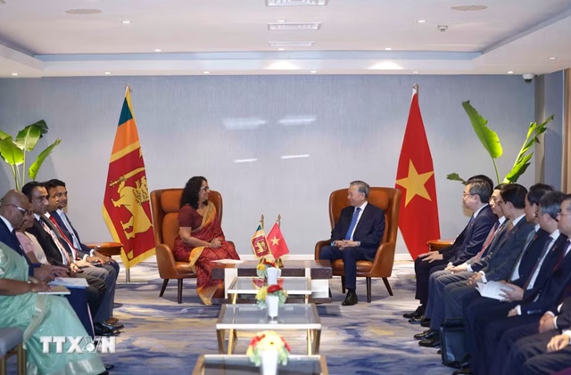 Tổng Bí thư, Chủ tịch nước Tô Lâm hội kiến Thủ tướng Sri Lanka Harini Amarasuriya- Ảnh 2.