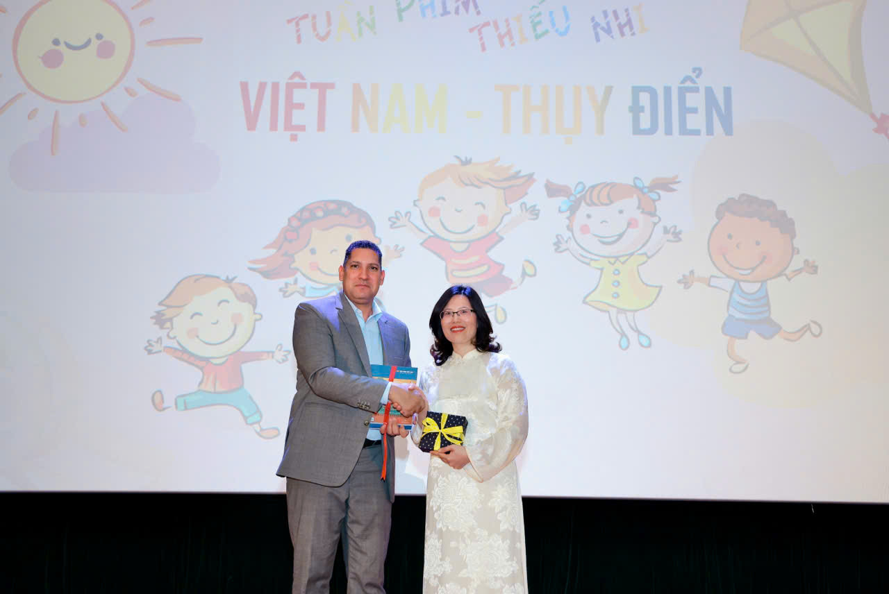 Khai mạc Tuần Phim Thiếu nhi Việt Nam – Thụy Điển - Ảnh 1.
