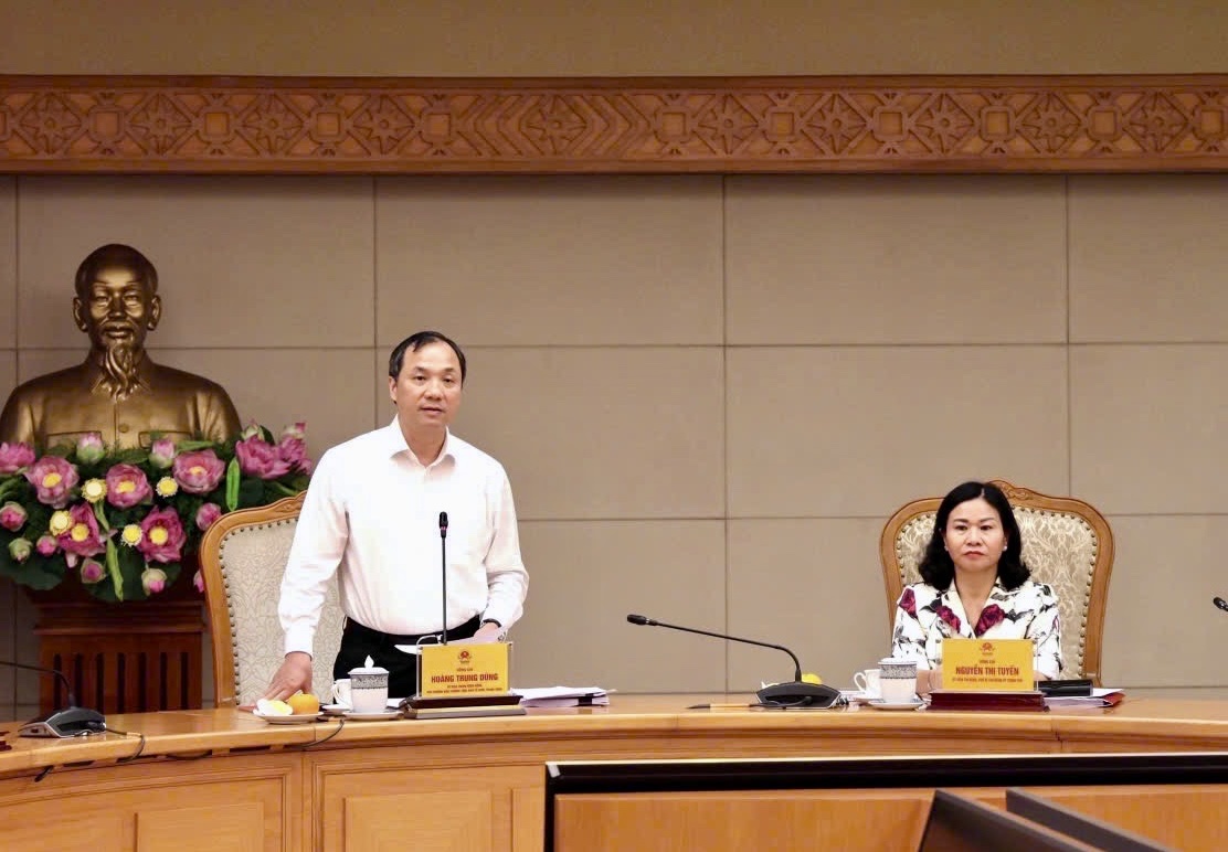 Sơ kết 1 năm vận hành mô hình chính quyền 3 cấp tại Đảng ủy Chính phủ- Ảnh 1. Sơ kết 1 năm vận hành mô hình chính quyền 3 cấp tại Đảng ủy Chính phủ- Ảnh 1.