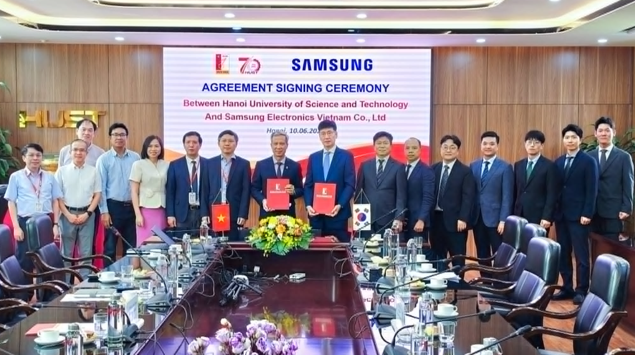 Samsung Việt Nam nâng tầm hợp tác với hàng loạt tr