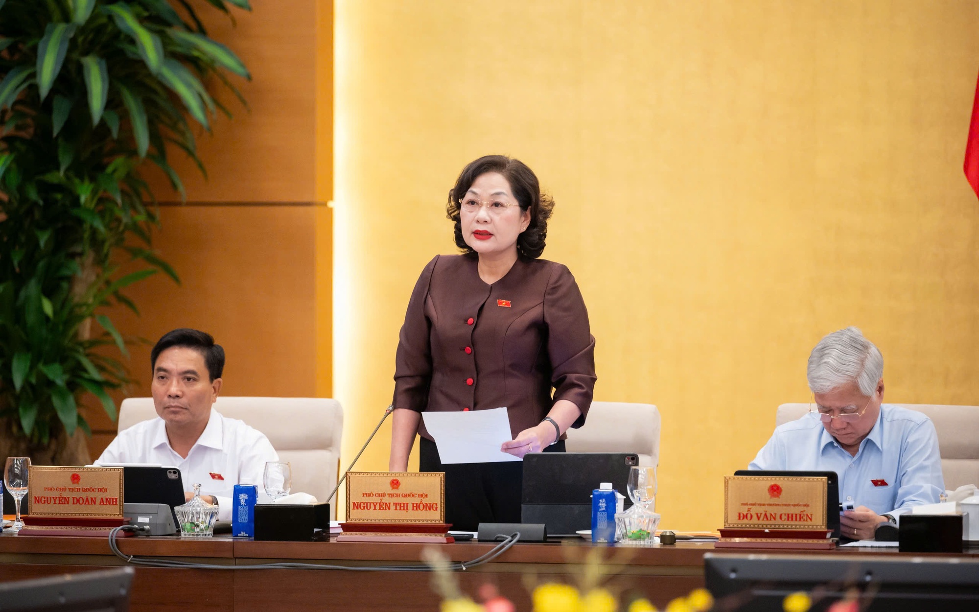 Ủy ban Thường vụ Quốc hội cho ý kiến về nguyên tắc