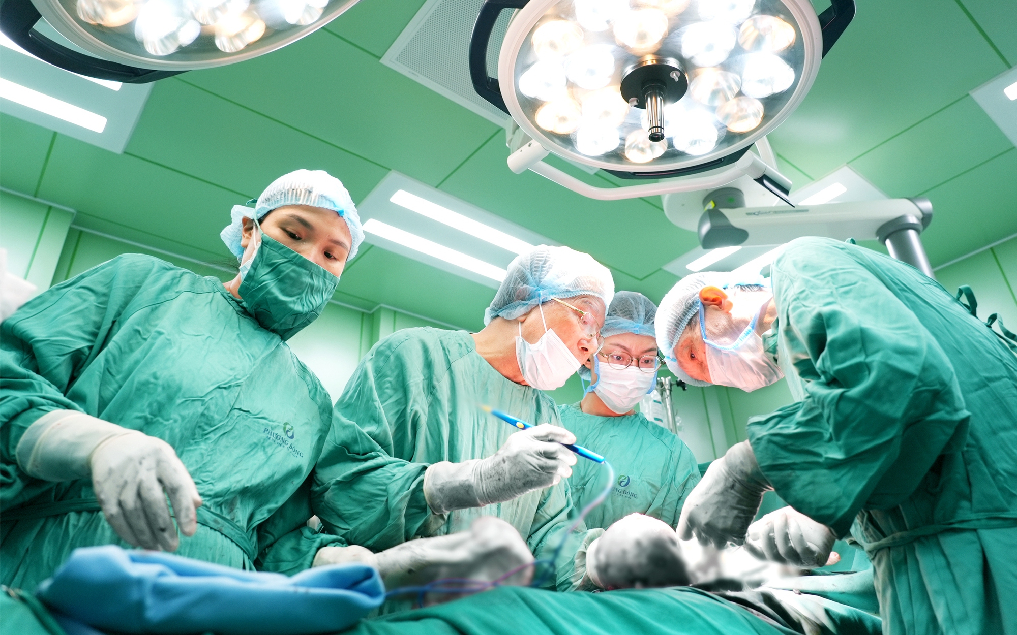 BVĐK Phương Đông xử trí thành công ca phẫu thuật p