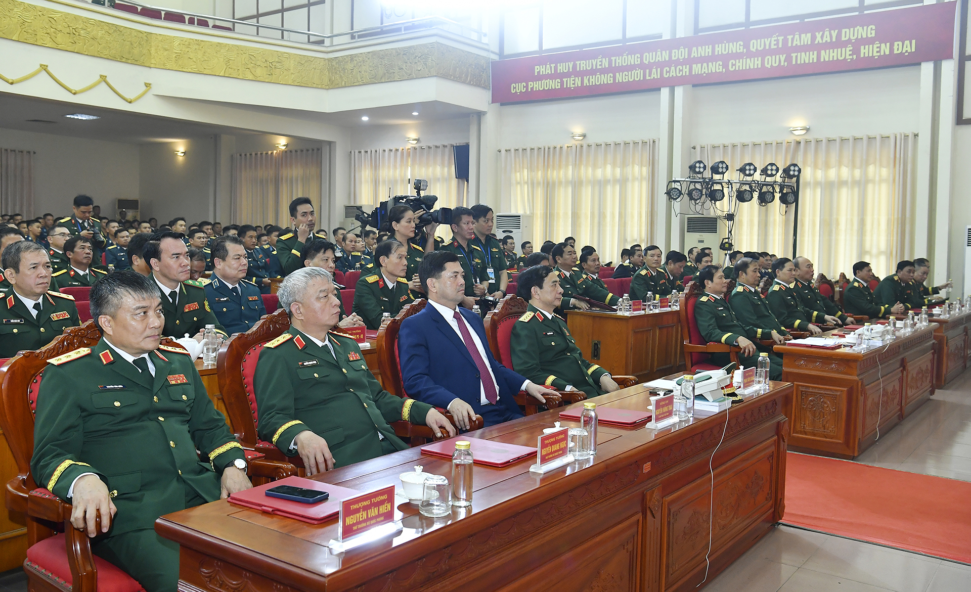 Công bố quyết định thành lập Cục Phương tiện không người lái trực thuộc Bộ Tổng Tham mưu- Ảnh 2.