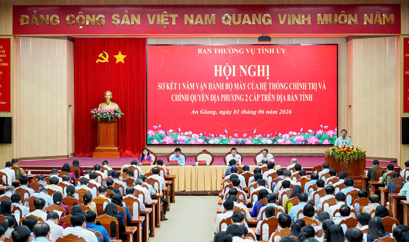 Bài 1: An Giang thực hiện chính quyền 2 cấp: Ổn định, thông suốt ngay từ những ngày đầu- Ảnh 1. Bài 1: An Giang thực hiện chính quyền 2 cấp: Ổn định, thông suốt ngay từ những ngày đầu- Ảnh 1.