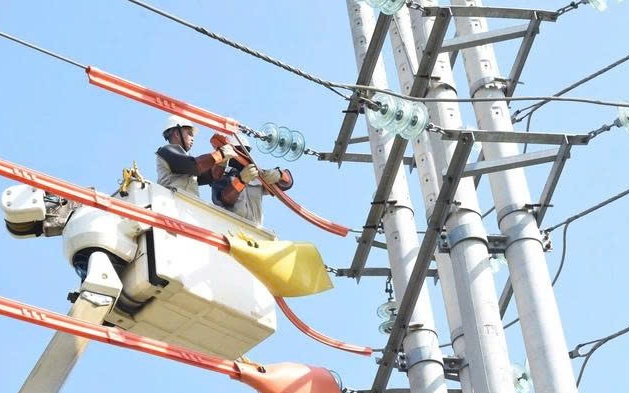 Chủ động ứng phó phụ tải tăng cao, bảo đảm cung ứn