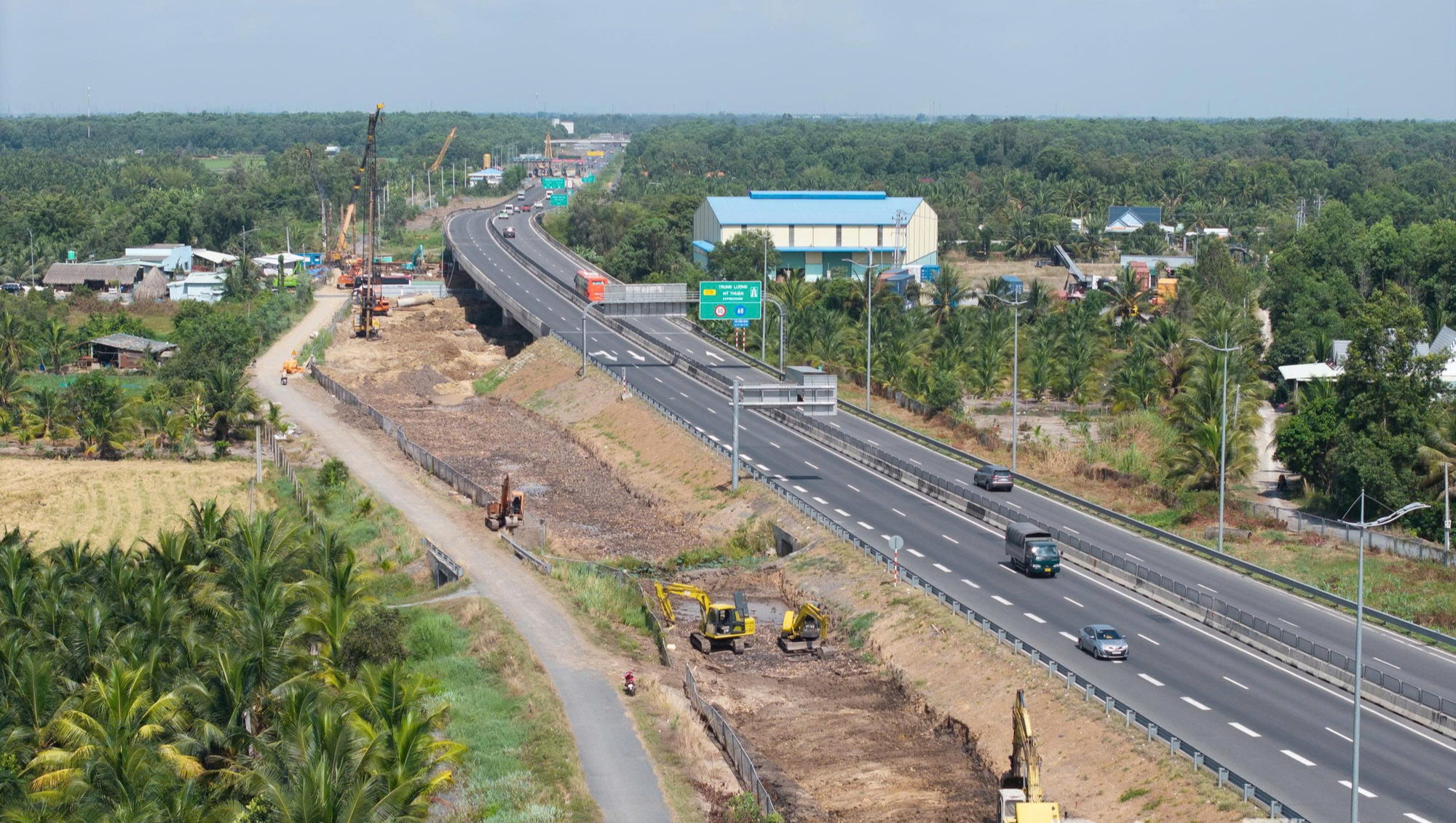 Tính toán lại tổng mức đầu tư cao tốc nối Đồng bằng sông Cửu Long với TPHCM- Ảnh 1.