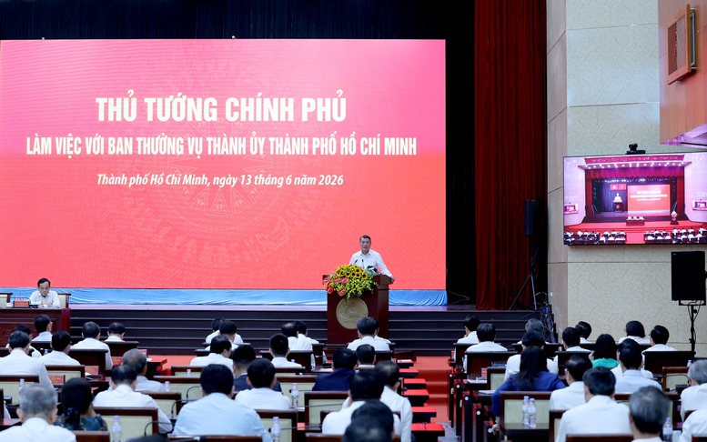 Đề xuất loạt giải pháp giúp TPHCM bứt tốc tăng trưởng 2 con số- Ảnh 1.