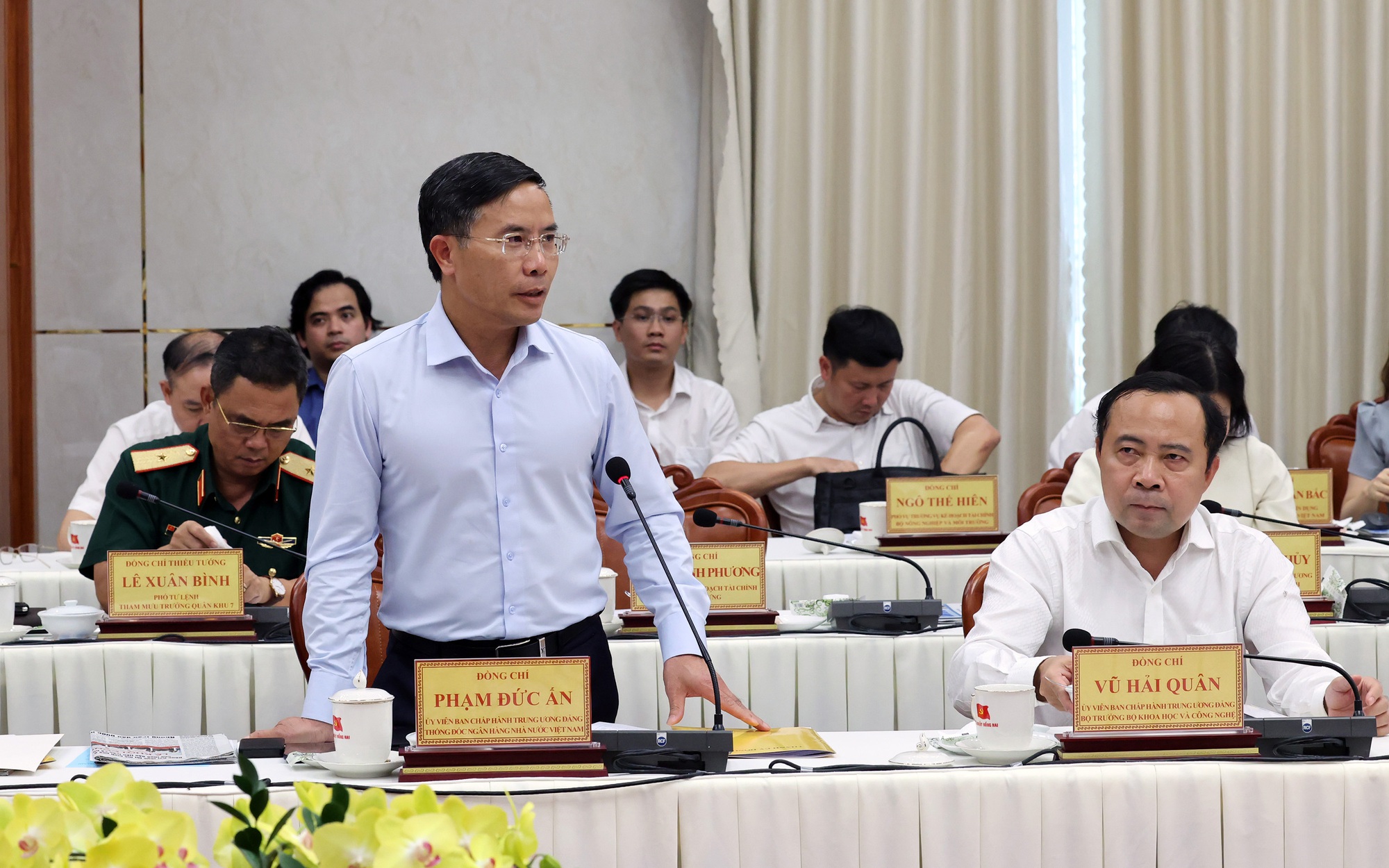 Thủ tướng: Nếu Đồng Nai cam kết đạt kết quả cao hơn, Chính phủ sẽ ưu tiên bố trí nguồn lực ngay trong năm 2027- Ảnh 10.