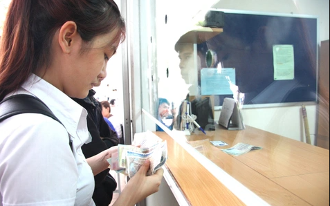 Sinh viên thôi học, hoàn trả tiền hỗ trợ học phí thế nào?