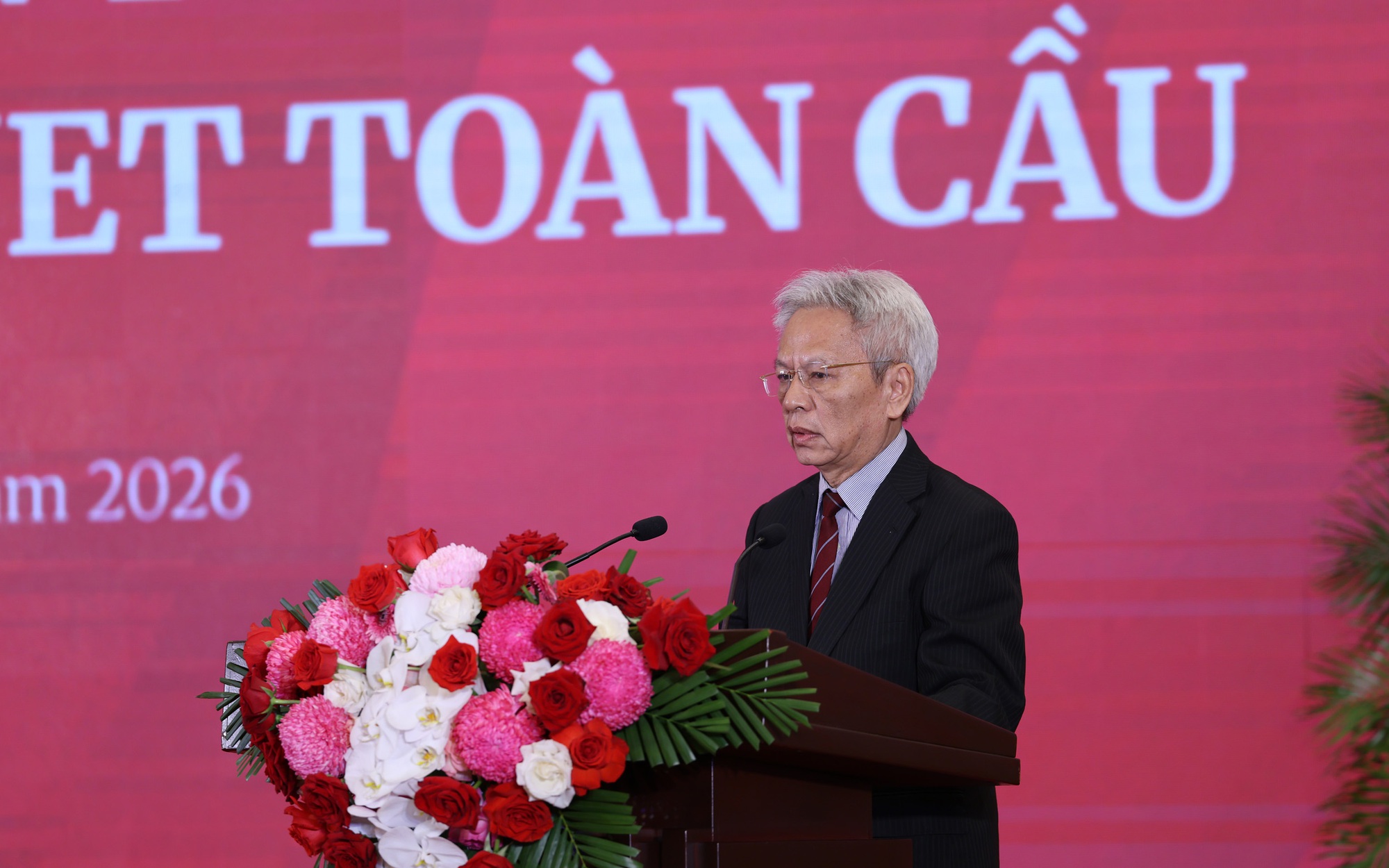 TS. Nguyễn Sĩ Dũng: Cổng TTĐT Chính phủ phải là nền tảng tương tác của quốc gia, của cả đất nước- Ảnh 1.