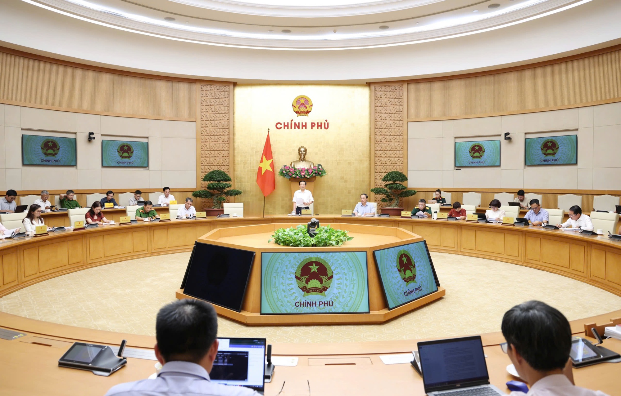 Hoàn thiện hành lang pháp lý về môi trường phục vụ phát triển bền vững- Ảnh 5.
