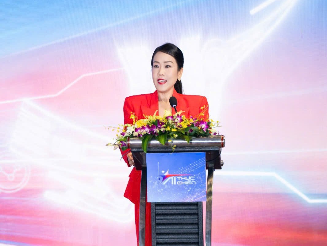 AI Thực chiến” mùa 2 khởi động, Techcombank tiếp tục trao học bổng trị giá 1 triệu USD- Ảnh 4.