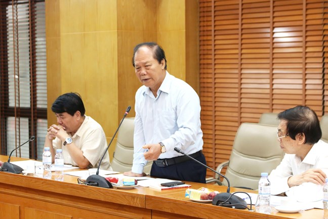 Làm rõ vai trò của MTTQ và các tổ chức thành viên trong phổ biến, giáo dục pháp luật- Ảnh 4.