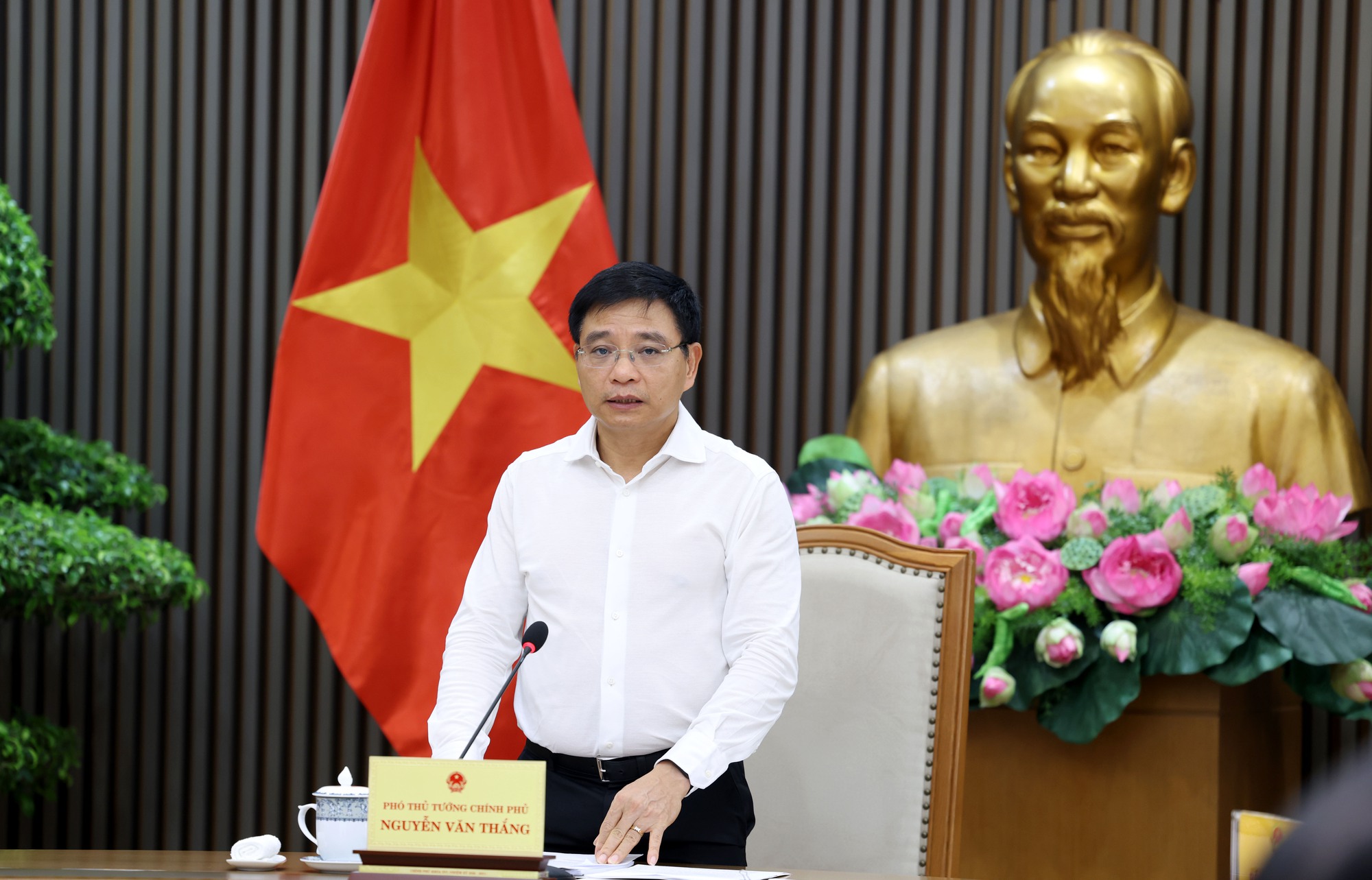 Phó Thủ tướng Nguyễn Văn Thắng: Việc chấm điểm KPI giải ngân sẽ giúp nâng cao hiệu quả sử dụng vốn đầu tư- Ảnh 1.