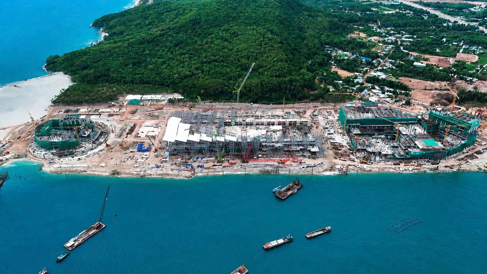 Coteccons tiếp tục thăng hạng trên Fortune Southeast Asia 500, củng cố nền tảng tăng trưởng chất lượng- Ảnh 3.