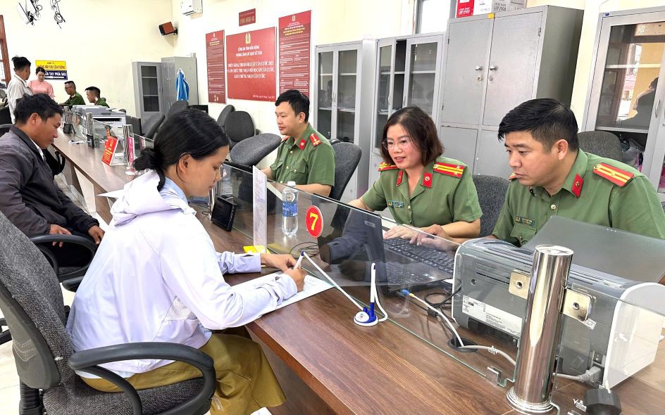 Cơ sở dữ liệu lý lịch tư pháp bao gồm 3 nhóm thông tin