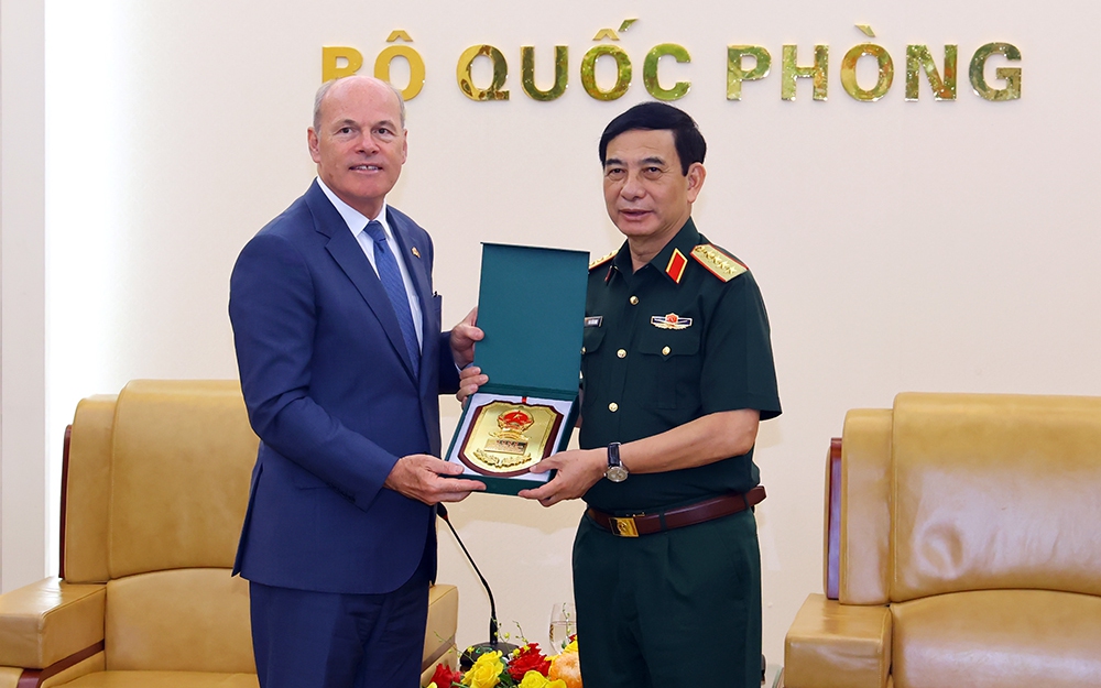 Việt Nam, Canada thúc đẩy hợp tác quốc phòng trên các lĩnh vực tiềm năng