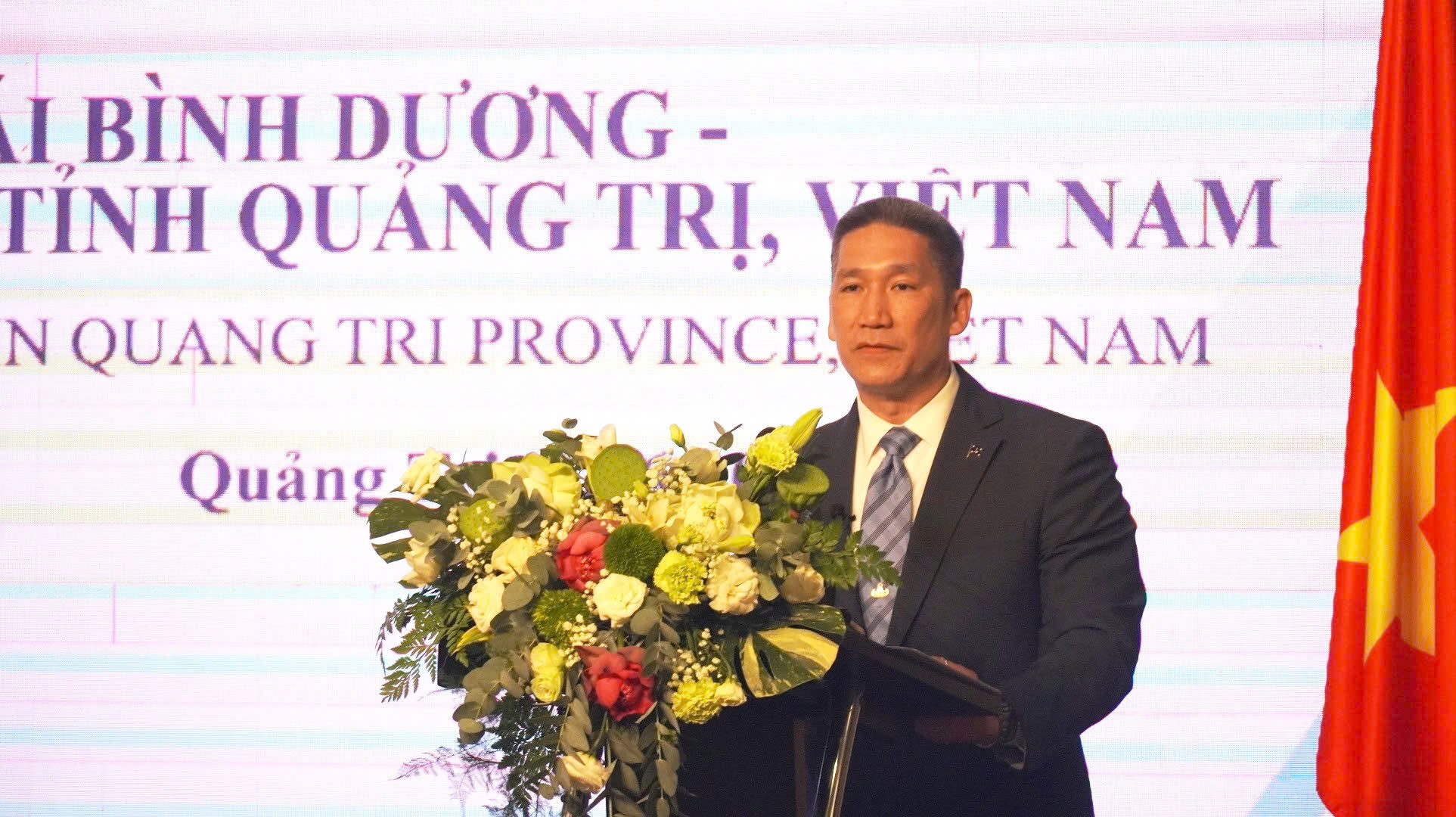 Quân nhân Hoa Kỳ tham gia hoạt động hỗ trợ nhân đạo, phòng tránh thiên tai tại Quảng Trị- Ảnh 2.