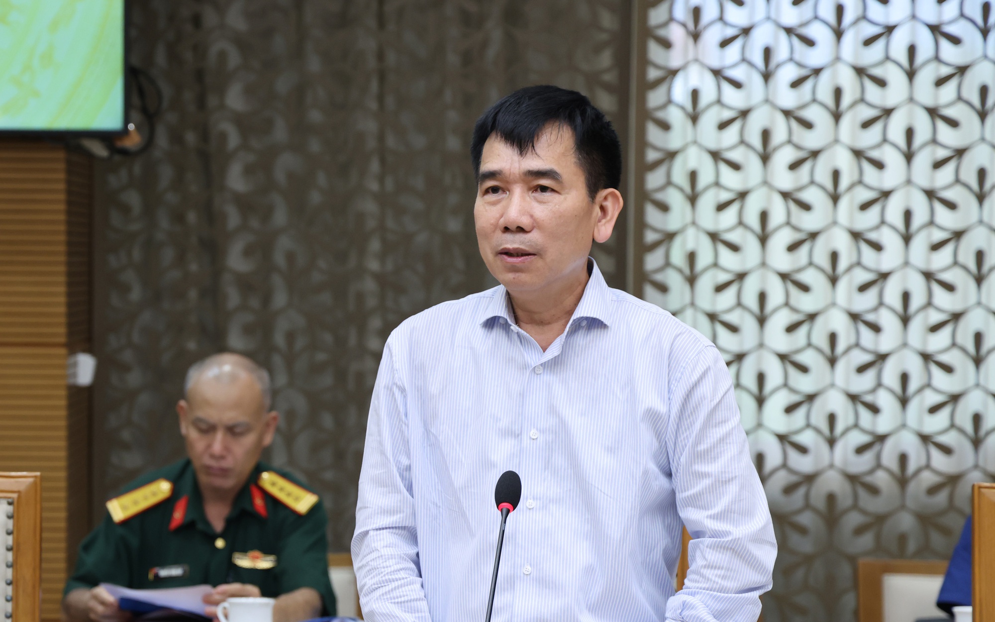 Phó Thủ tướng Thường trực Phạm Gia Túc: Hoàn thiện Nghị định mới để tái cơ cấu hệ thống kinh doanh xăng dầu, giảm khâu trung gian- Ảnh 6.