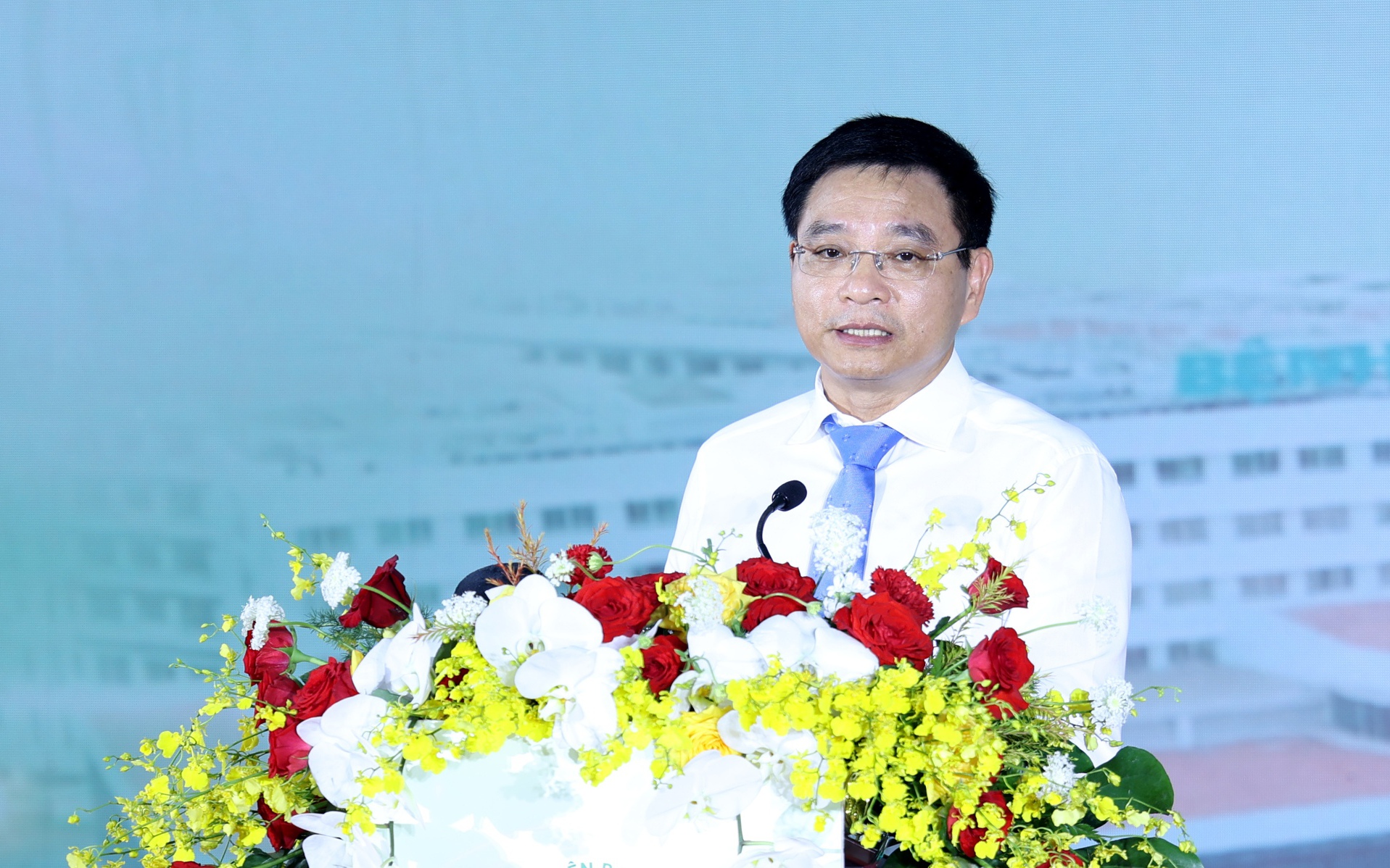 Phó Thủ tướng Nguyễn Văn Thắng: Bệnh viện Bạch Mai cơ sở Ninh Bình mang trên vai một trọng trách lớn lao
