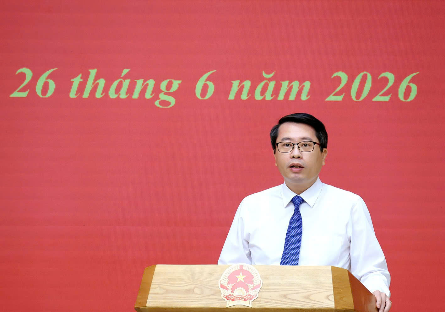 Công bố Quyết định bổ nhiệm đồng chí Trần Anh Tiến giữ chức Phó Chủ nhiệm Văn phòng Chính phủ- Ảnh 6.