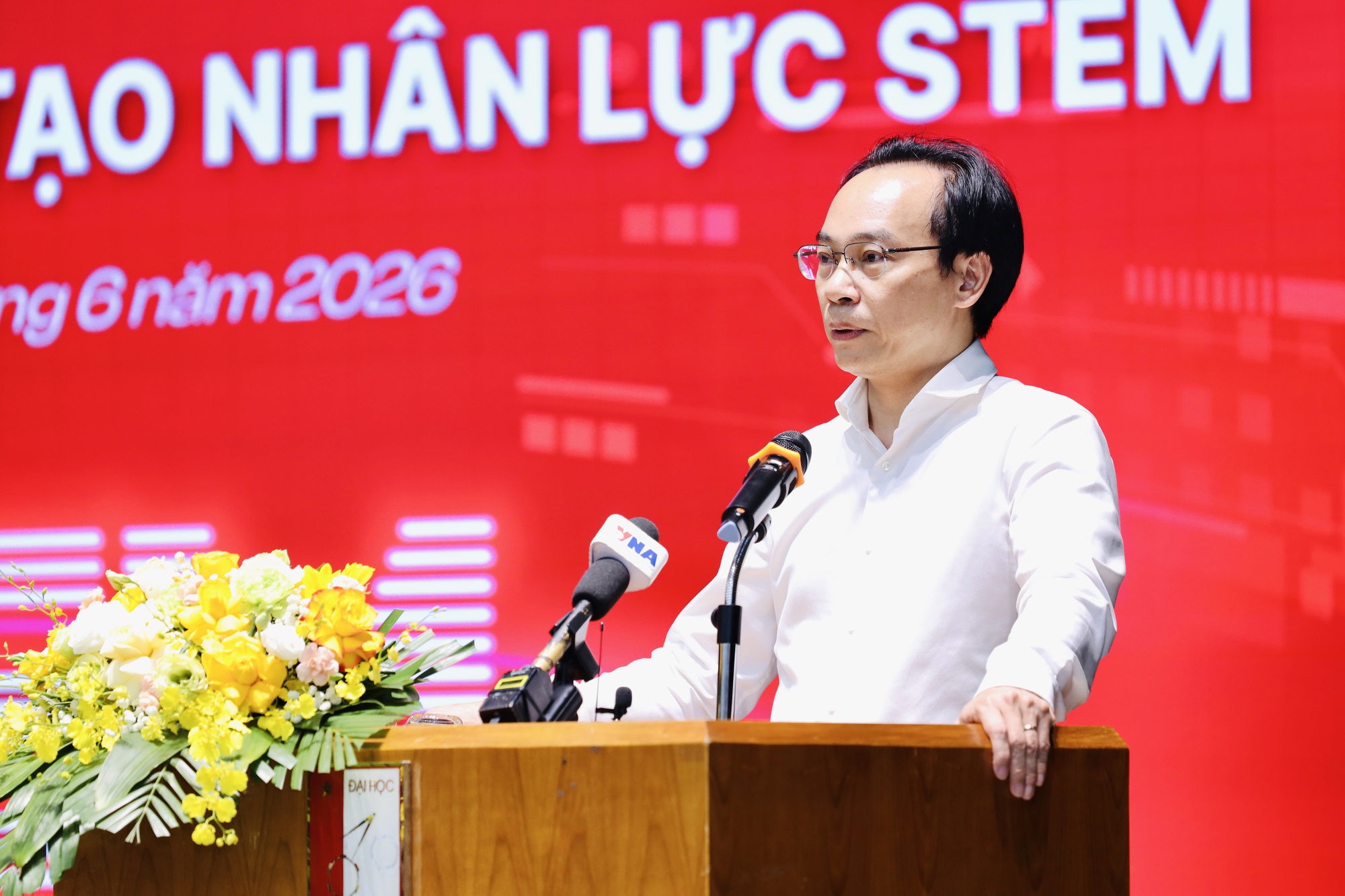 Triển khai chính sách học bổng cho các ngành STEM trọng điểm- Ảnh 1.
