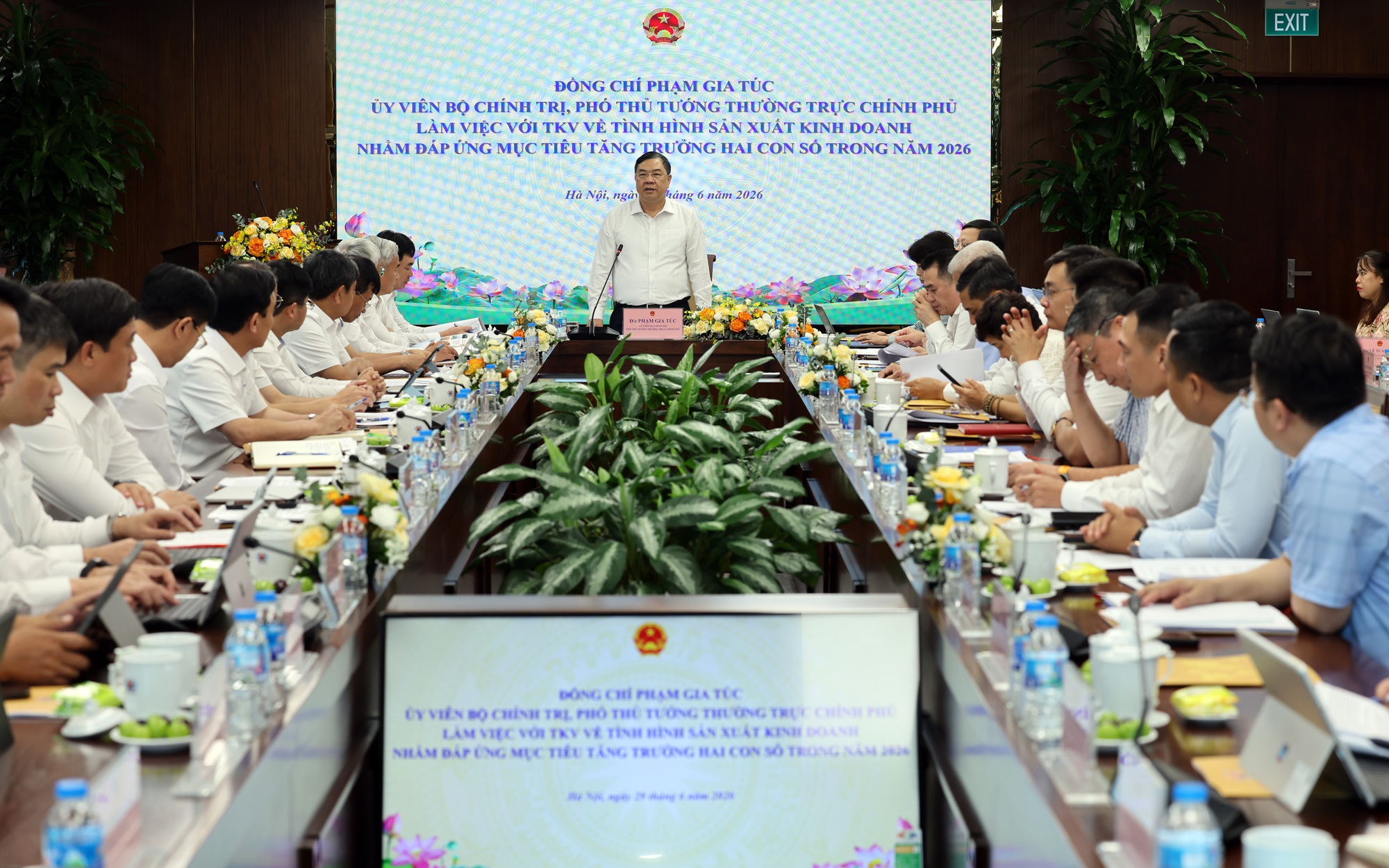 Phó Thủ tướng Thường trực Phạm Gia Túc làm việc với TKV về thúc đẩy tăng trưởng hai con số- Ảnh 5.