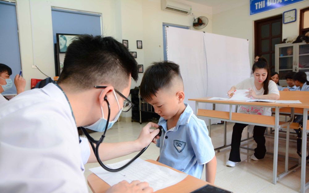 Nâng cao chất lượng y tế học đường bảo đảm người học phát triển toàn diện về thể chất, tinh thần