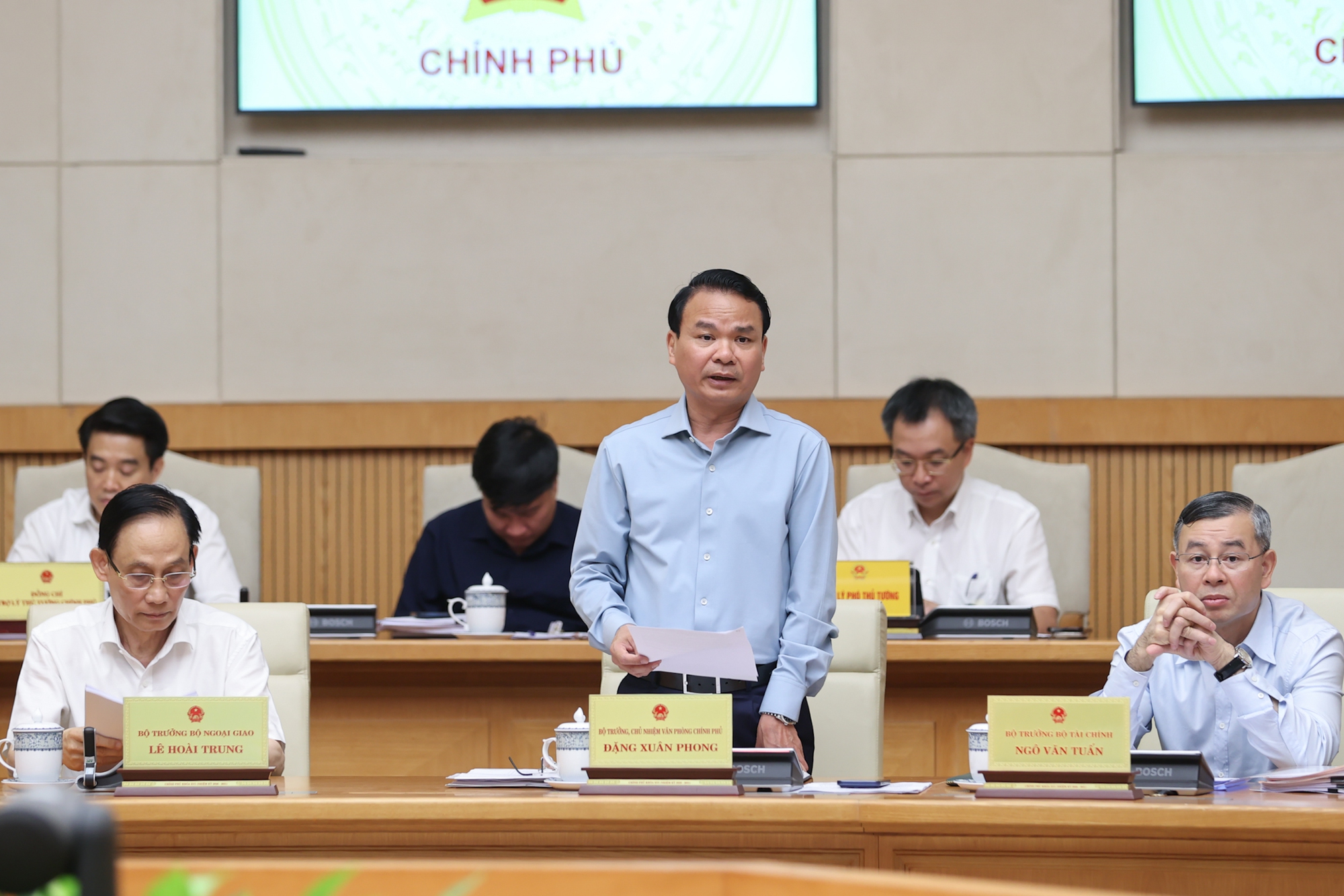 Thủ tướng Lê Minh Hưng: Tiếp cận trực diện các vấn đề, xây dựng các kịch bản điều hành chi tiết hơn nữa- Ảnh 8.