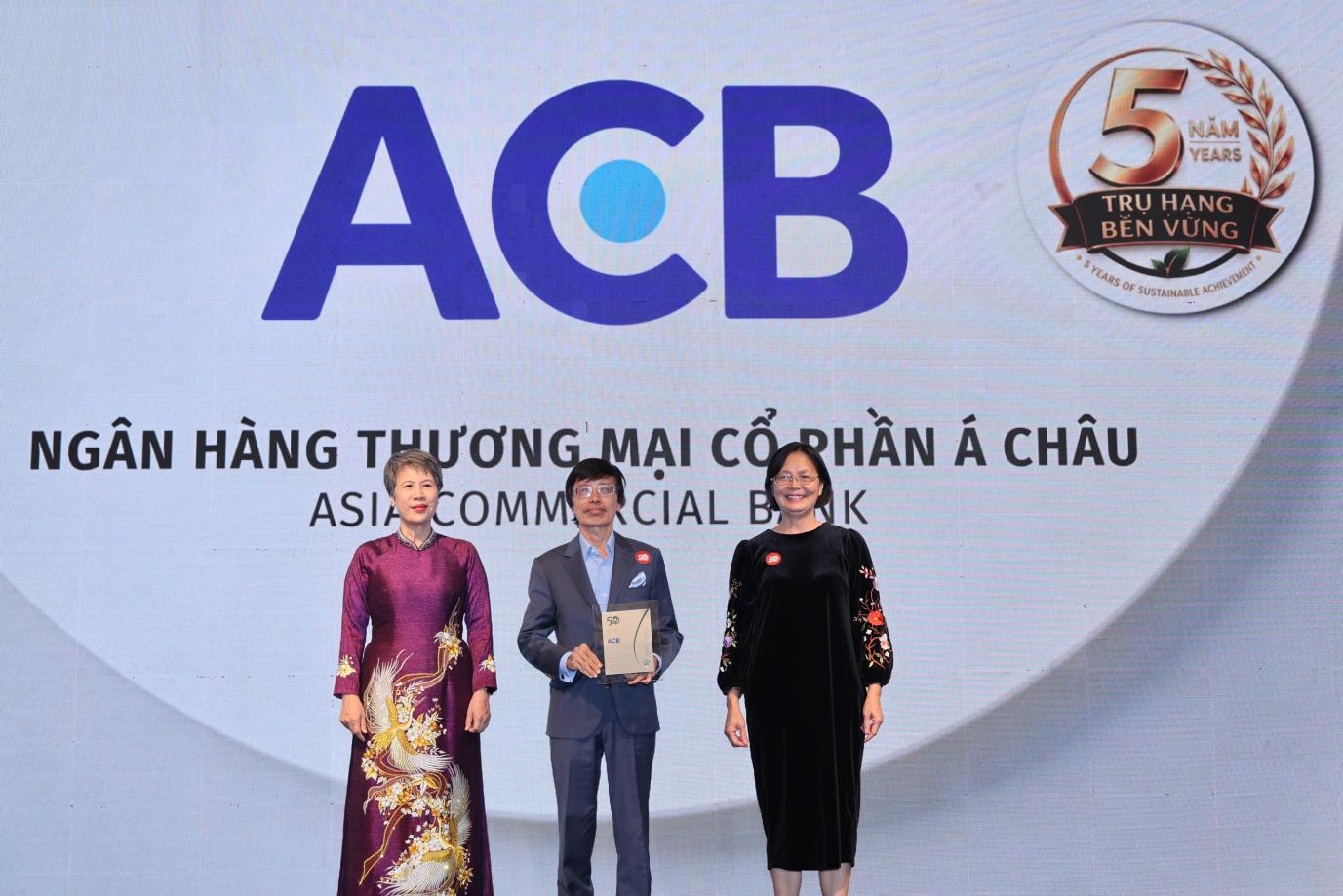 ACB được vinh danh Top 50 doanh nghiệp phát triển bền vững tiêu biểu Việt Nam- Ảnh 1.