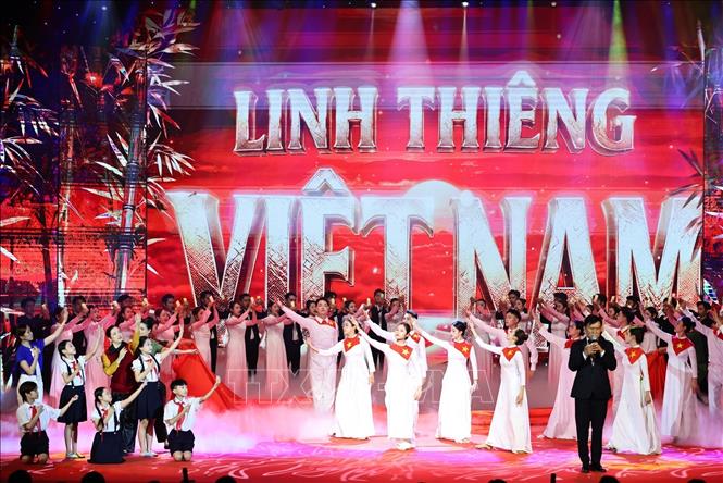 Chương trình chính luận nghệ thuật đặc biệt 'ADN – Hành trình nối lại mạch nguồn'- Ảnh 3.