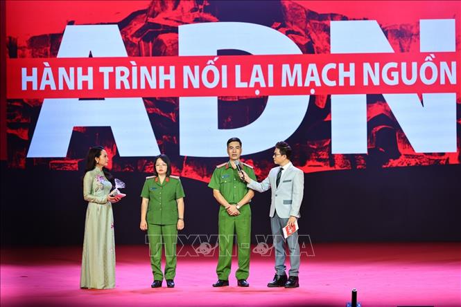 Chương trình chính luận nghệ thuật đặc biệt 'ADN – Hành trình nối lại mạch nguồn'- Ảnh 2.