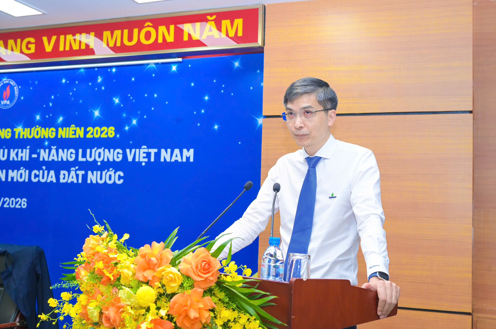 Khơi thông thể chế để ngành dầu khí – năng lượng bứt phá- Ảnh 3.