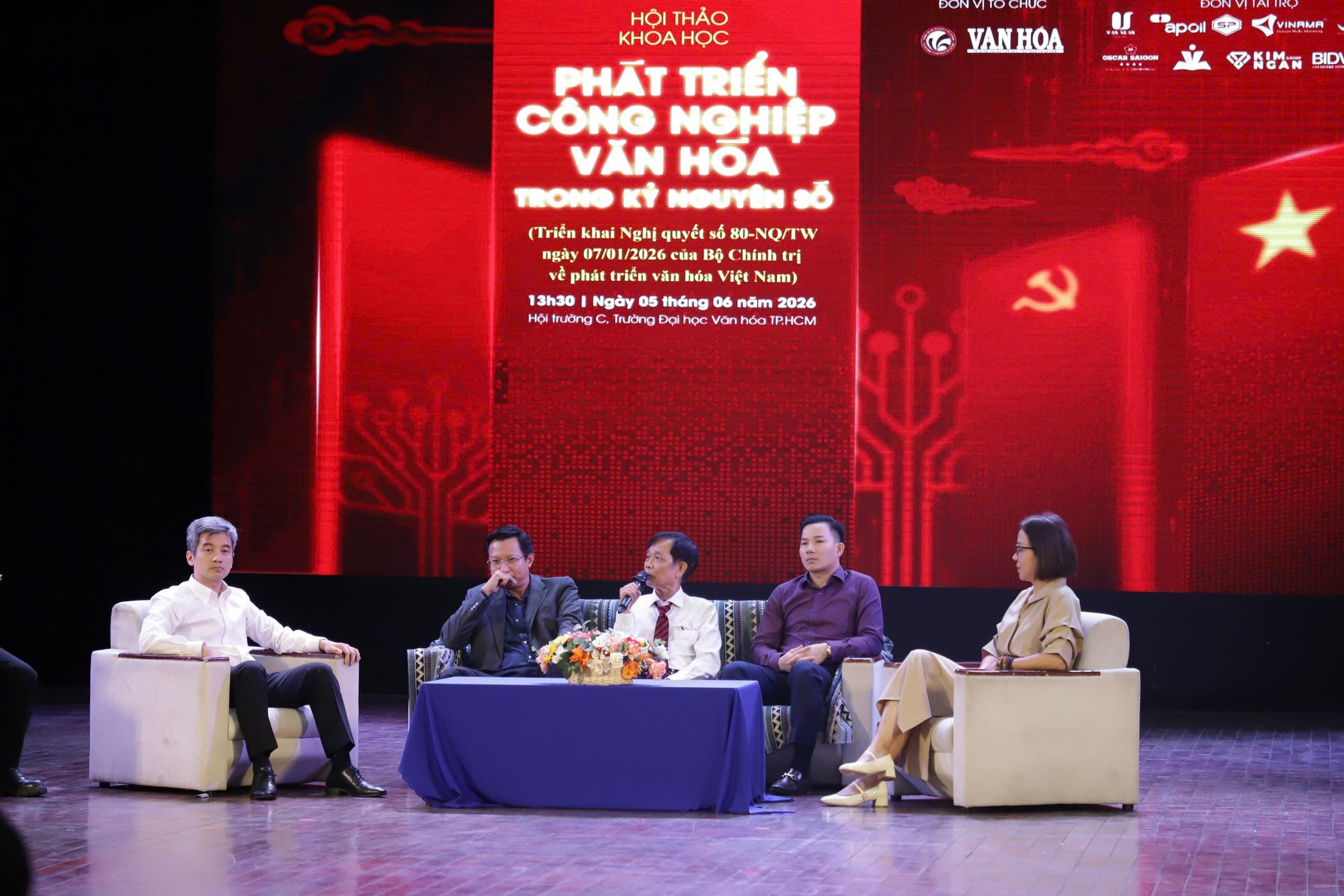 Khơi thông nguồn lực để văn hóa trở thành sức mạnh mềm quốc gia- Ảnh 1. Khơi thông nguồn lực để văn hóa trở thành sức mạnh mềm quốc gia- Ảnh 1.