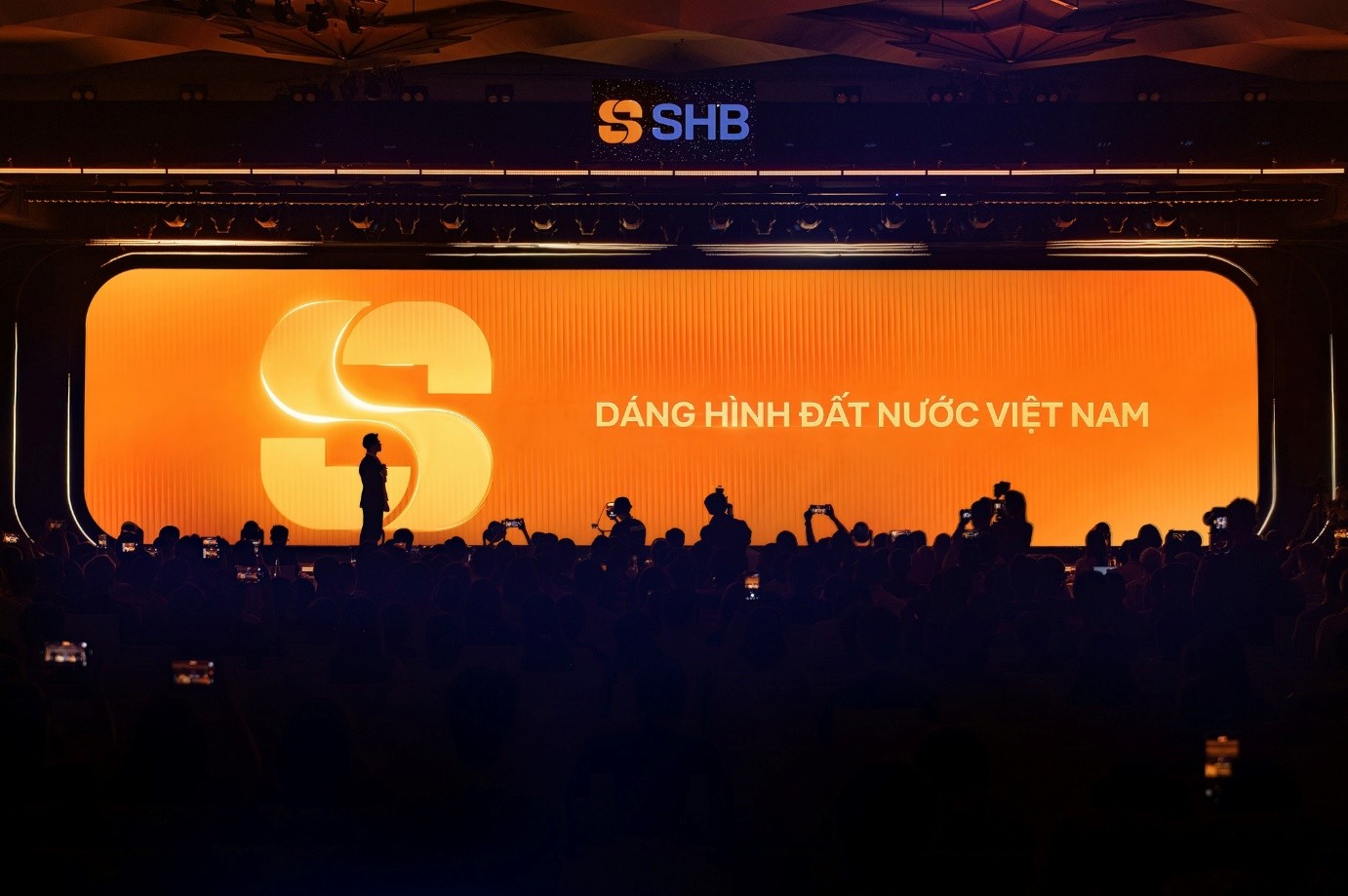Tái định vị thương hiệu ngân hàng: Cuộc đua chiến lược thời đại số- Ảnh 3.