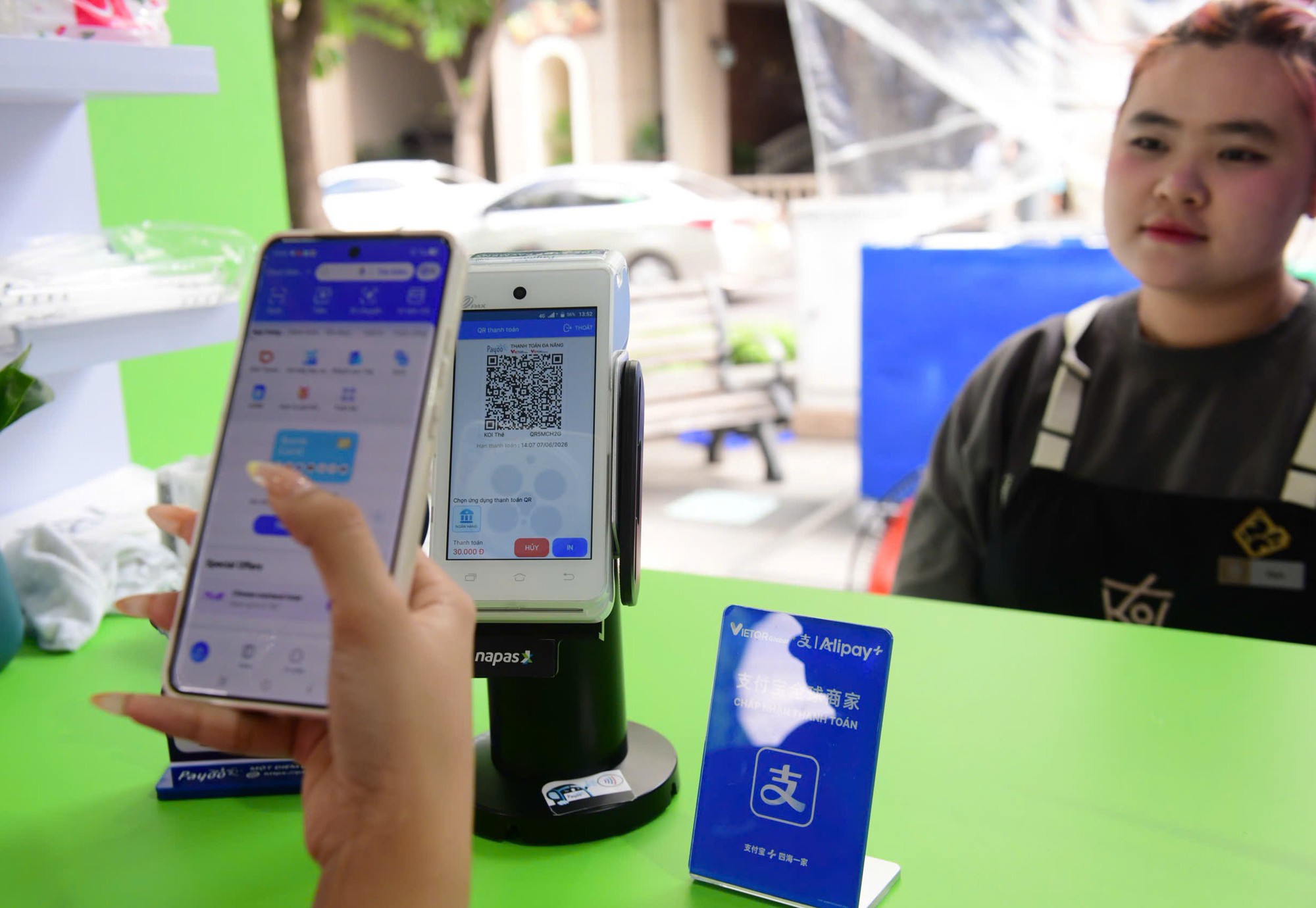 NAPAS thúc đẩy kết nối QR xuyên biên giới tại Ngày Tài chính số- Ảnh 2.