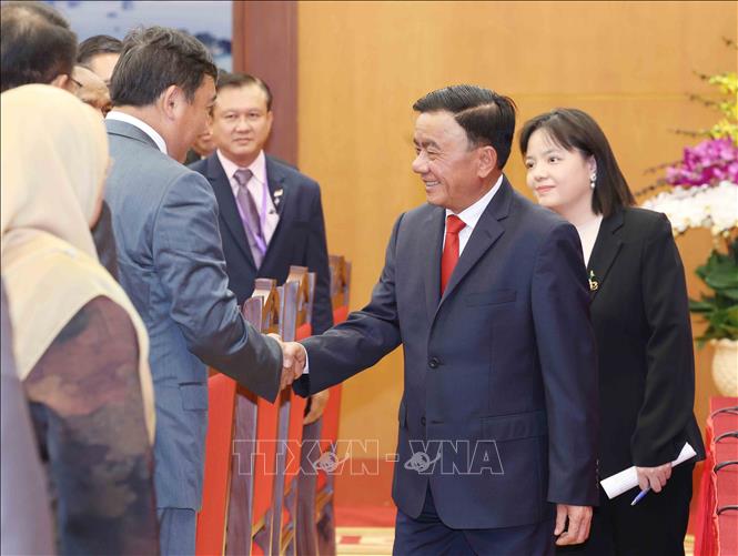 Thường trực Ban Bí thư Trần Cẩm Tú tiếp các chính đảng các nước Đông Nam Á- Ảnh 1. Thường trực Ban Bí thư Trần Cẩm Tú tiếp các chính đảng các nước Đông Nam Á- Ảnh 1.