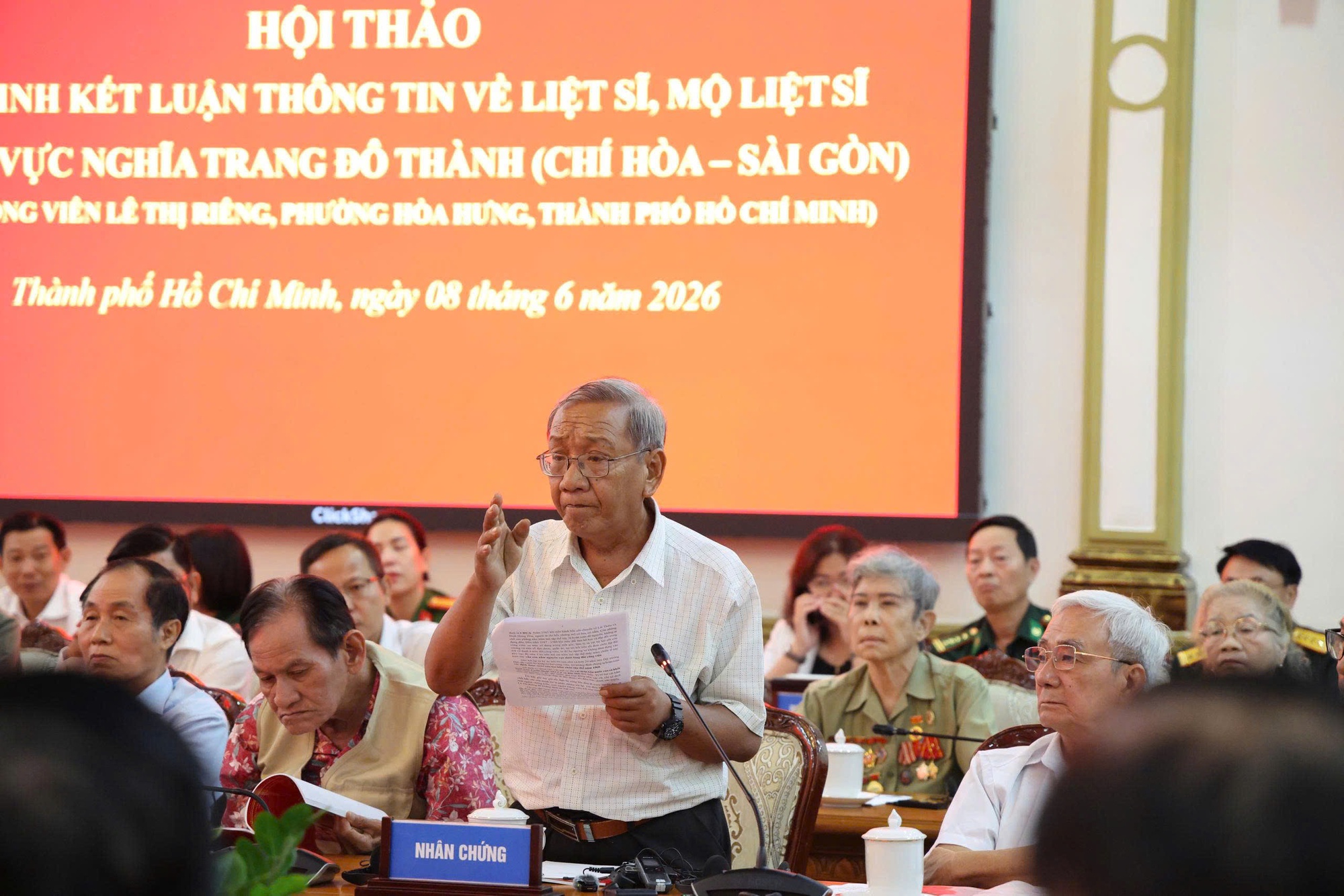 Phó Thủ tướng Phạm Thị Thanh Trà dự Hội thảo đặc biệt xác minh thông tin về khu mộ liệt sĩ tập thể tại Công viên Lê Thị Riêng- Ảnh 5. Phó Thủ tướng Phạm Thị Thanh Trà dự Hội thảo đặc biệt xác minh thông tin về khu mộ liệt sĩ tập thể tại Công viên Lê Thị Riêng- Ảnh 5.