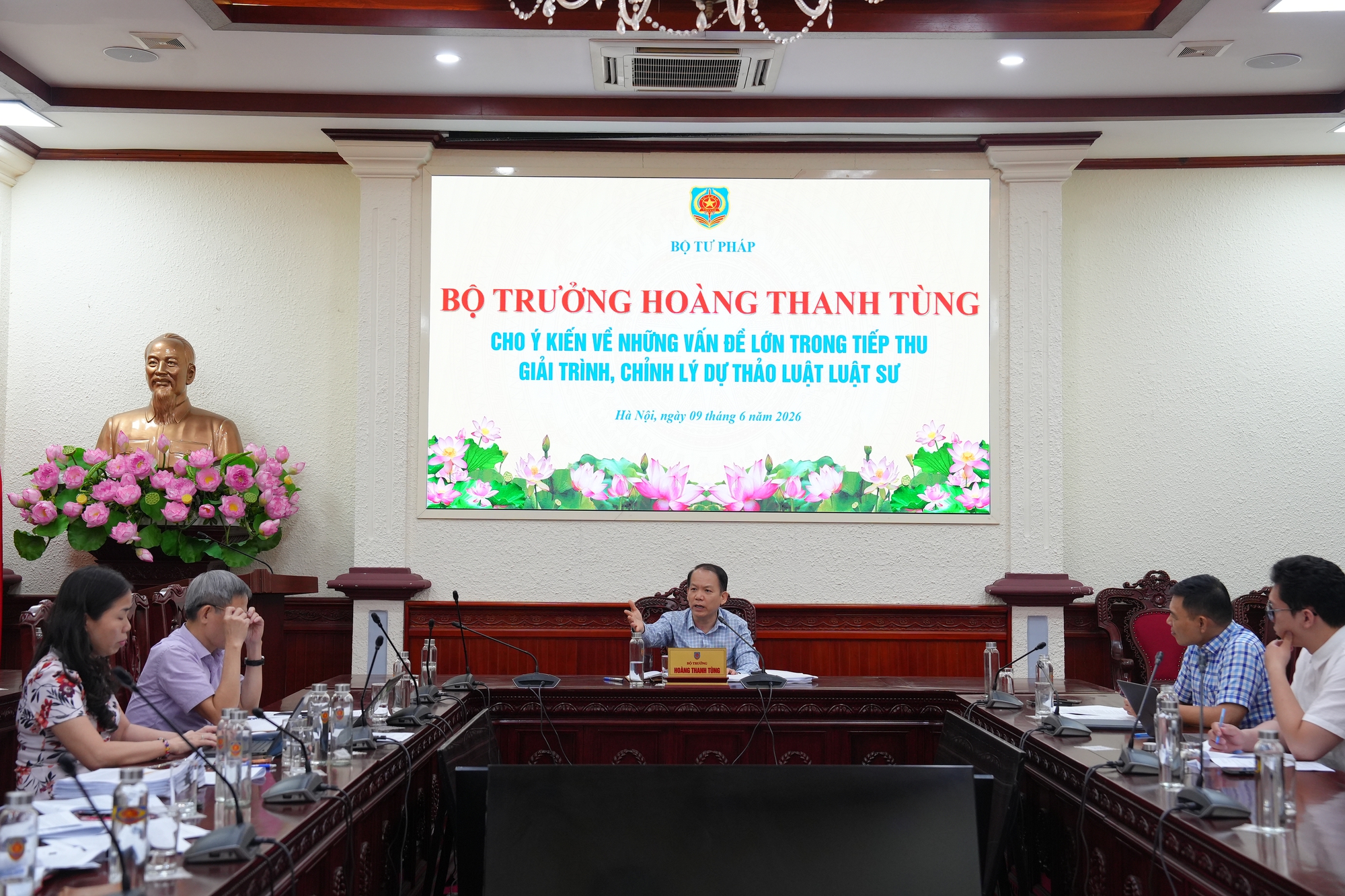 Đề xuất nhiều điểm mới nhằm phát triển thị trường dịch vụ pháp lý- Ảnh 1.