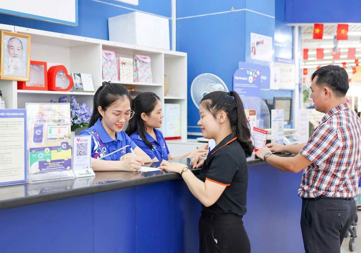 Giải thưởng bán lẻ châu Á khẳng định vị thế của Saigon Co.op đối với người tiêu dùng Việt- Ảnh 2. Giải thưởng bán lẻ châu Á khẳng định vị thế của Saigon Co.op đối với người tiêu dùng Việt- Ảnh 2.