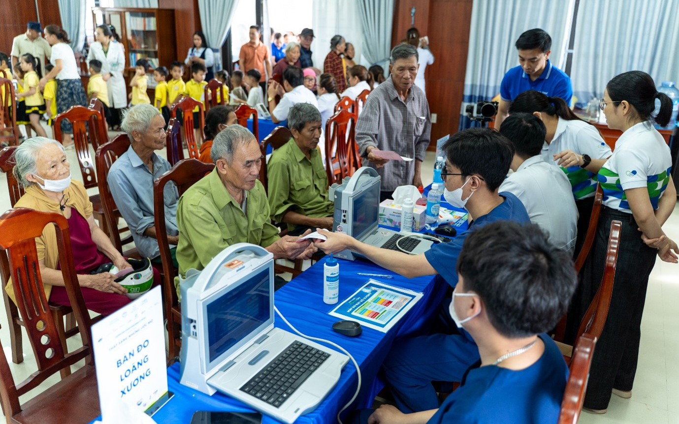 Pharmacity đồng hành chăm sóc sức khỏe cho hơn 800