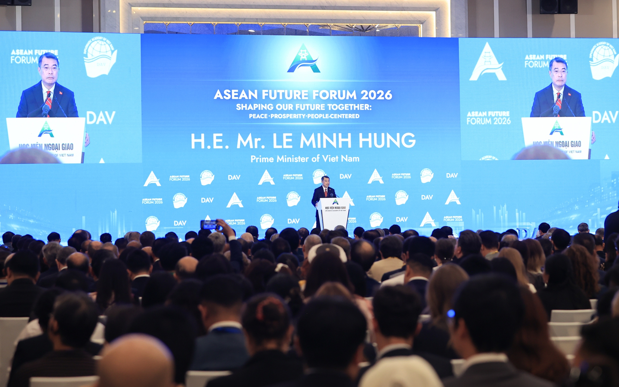 Thủ tướng Lê Minh Hưng dự phiên khai mạc Diễn đàn 