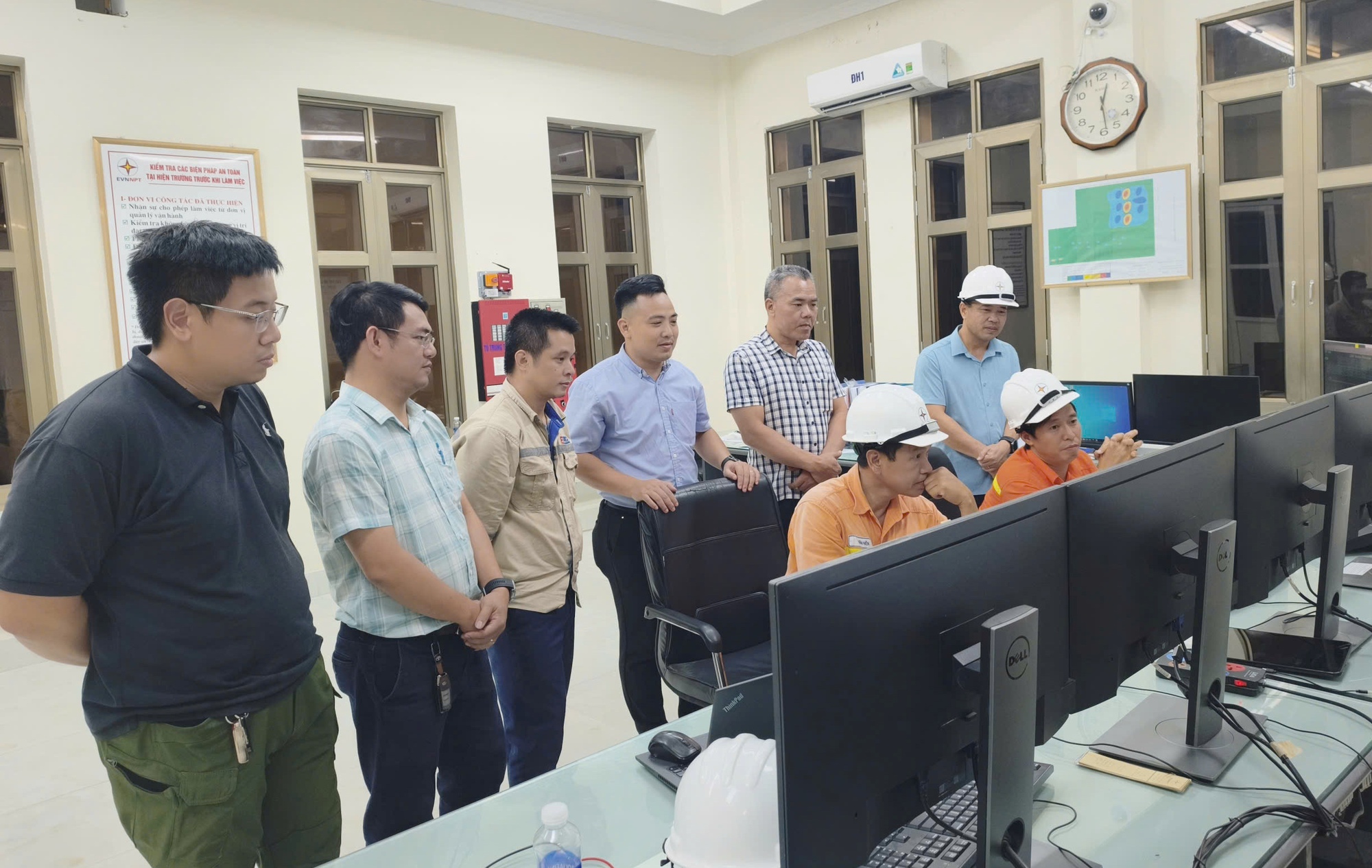 Đóng điện thành công cung đoạn Nho Quan – Phủ Lý- Ảnh 1.